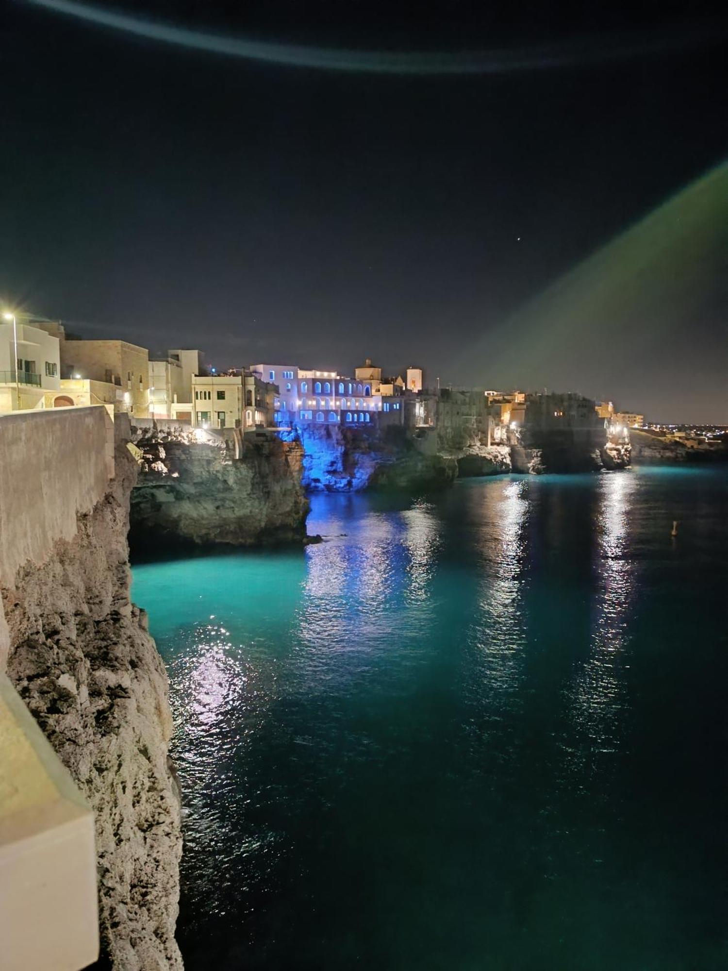 Trame Poesia Di Mare 2 Bed & Breakfast Полиняно а Маре Екстериор снимка